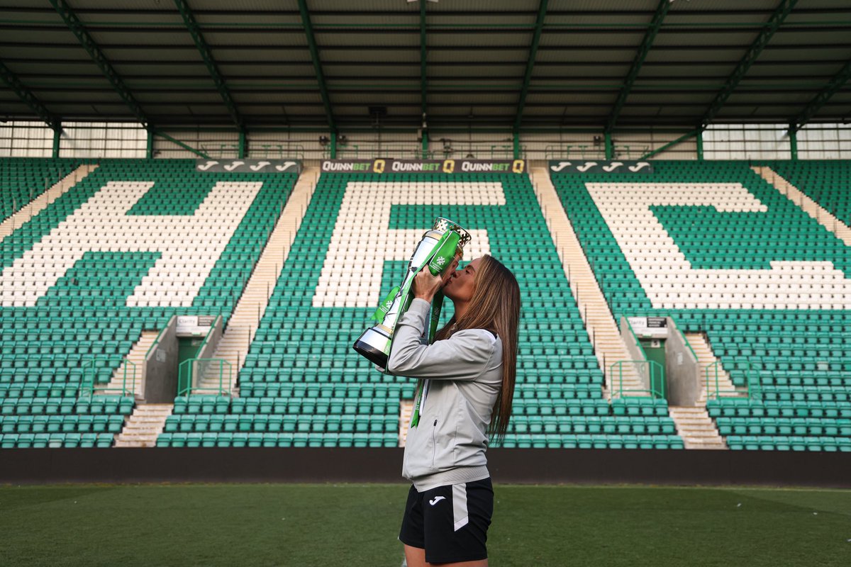 Kirsten Reilly tweet media