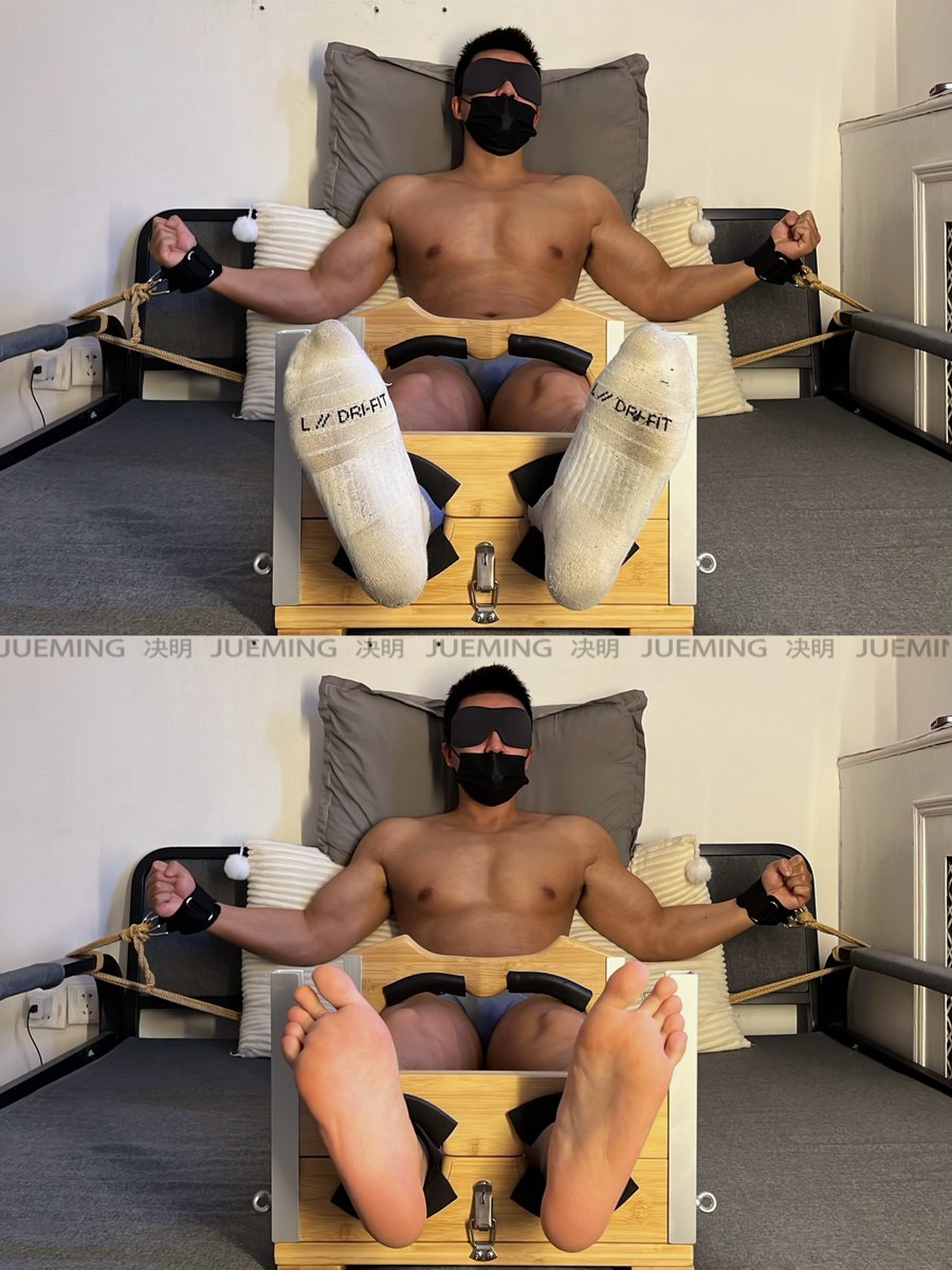 【JUEMING-脚底证件照】
-
寸头肌肉帅哥的脏脏白袜是多少大奴的心爱之物，现在却被我脱掉丢弃，只想玩弄他敏感的脚底，随便玩弄帅哥的大脚，看他挣扎，失控，才有反差感。