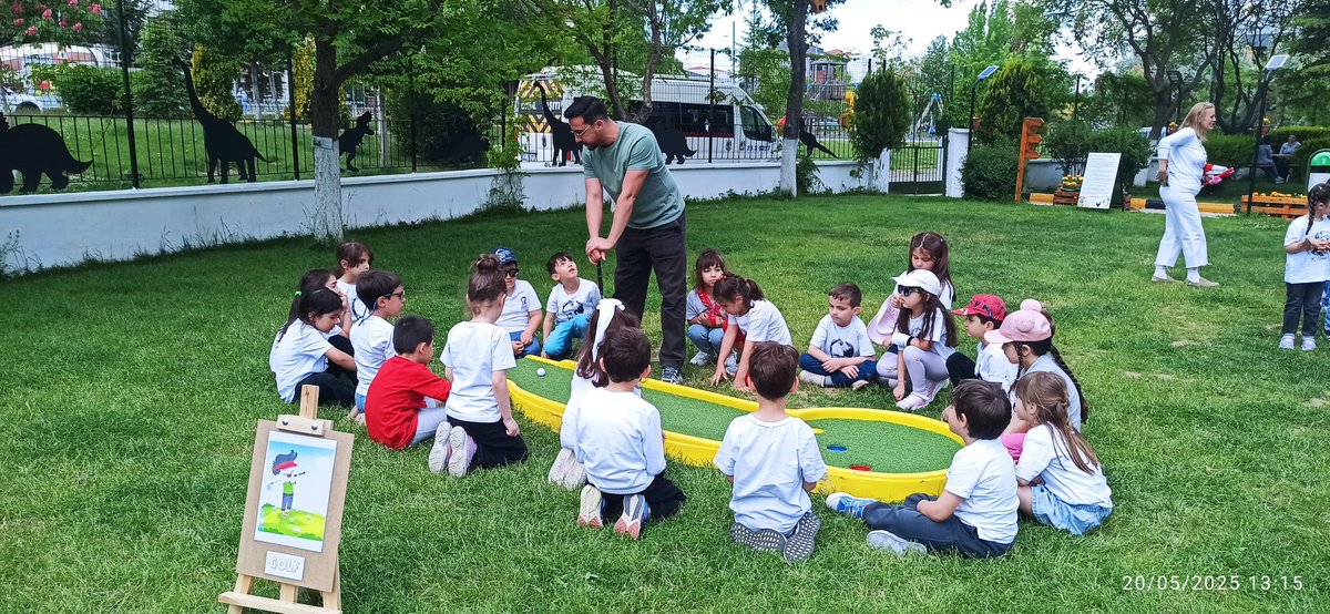 GSB_Eskisehir's tweet photo. 🌟 Gençlik Haftası Etkinliklerimiz Minik Sporcularla Şenlendi🎉👧👦

📍 Batıkent Cemal Ererdi Anaokulu’nda minikler için eğlence dolu bir gün geçirdik!
🏹 Mini okçuluk,Mini masa tenisi,Mini voleybol,Mini basketbol,Mini golf atölyeleriyle hem eğlendik hem sporla buluştuk. https://t.co/gc2GhRjE5g