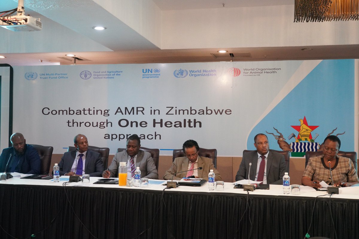 FAOZimbabwe's tweet photo. 🇿🇼 #Zimbabwe wraps up successful workshop on combating #AntimicrobialResistance using #OneHealth approach! Thanks to a @MPTFOffice funding.
Insightful lessons in key achievements & future plans https://t.co/IR5u1lQIzP
