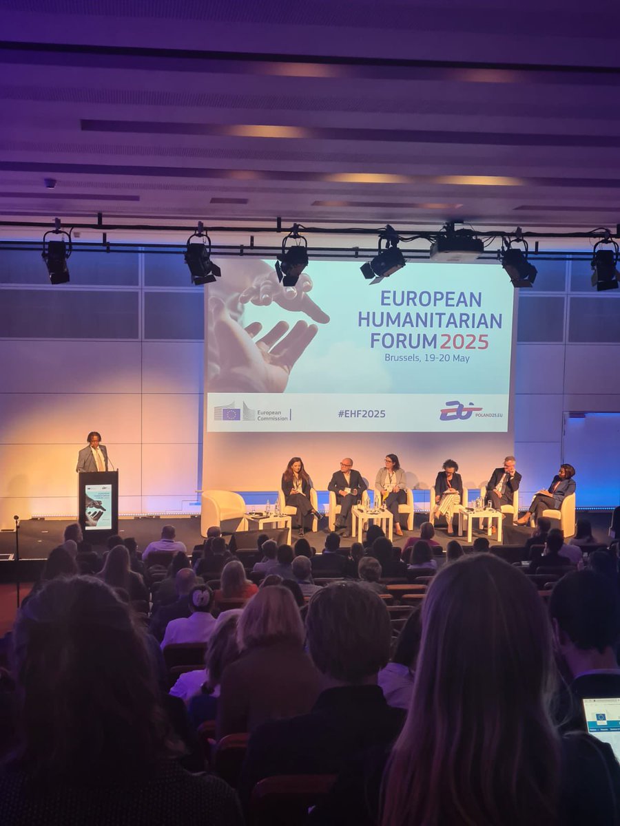 GregoryAllione's tweet photo. À Bruxelles pour le #EHF2025 : l’éducation en temps de crise, c’est plus que des écoles — c’est un rempart contre le chaos.
234 millions d’enfants touchés : il faut des réponses intégrées, centrées sur l’enfant, ancrées dans les territoires.
Agir, maintenant.
#HumanitarianForum #EU