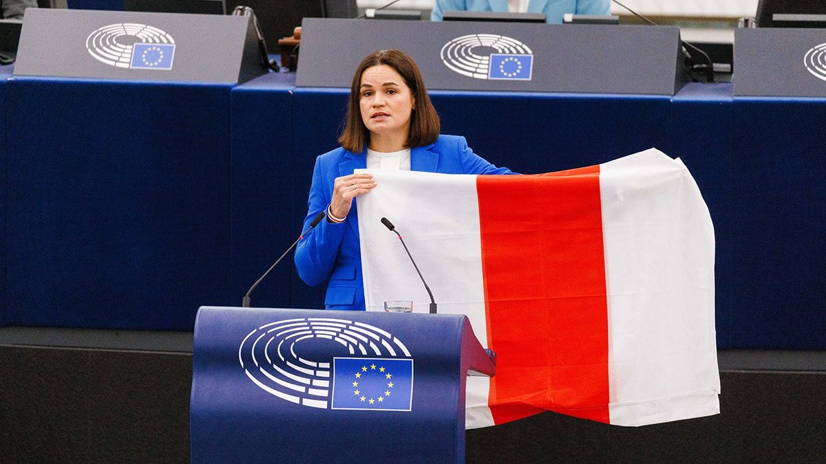 Nine million Europeans are being held hostage by a dictator.

We, Belarusians, deserve the same freedom and dignity as our neighbors. We must not be left to tyranny, behind a new iron curtain.

Our future depends on the world standing with us. It depends on your solidarity.