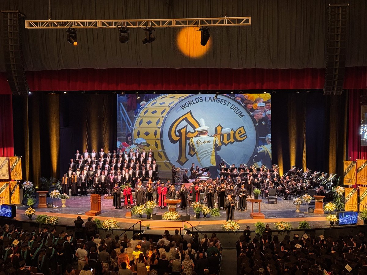 Beyond proud of you, Karson, as you celebrate this momentous occasion!

Your drive, dedication, and passion have led to this incredible milestone. Here’s to new beginnings, many exciting adventures, and a future filled with success. Congratulations! 🎓🎉