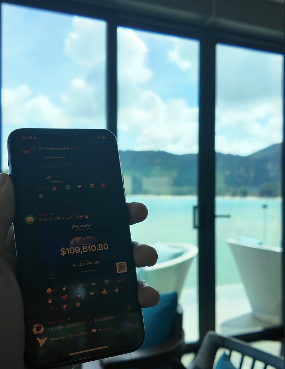 isaacthequach's tweet photo. FUNDINGPIPS has BANNED THIS TRADER

from POVERTY FOREVER !!!

what firm is doing 100,000$ Payouts and NO DENIALS

Like , Retweet and Comment to win 1000$ CASH ! https://t.co/GDcjPqTlCt
