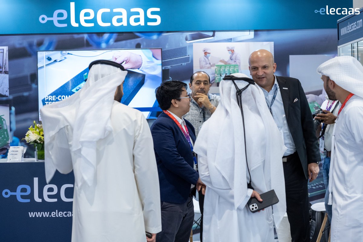 Elecaas_ tweet picture