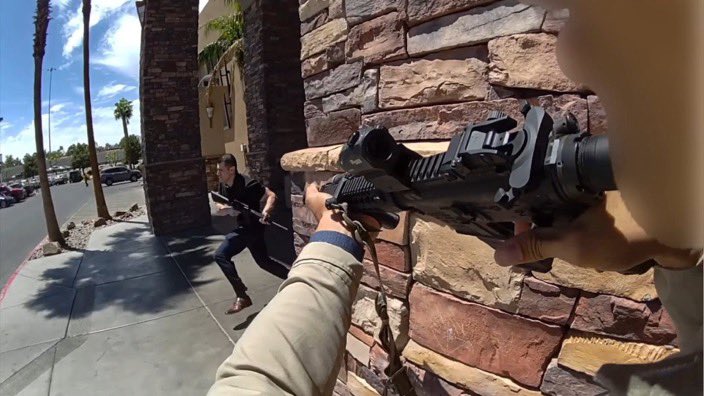 PJjumpyboi's tweet image. Dude checks his corners about as good as Botkins.