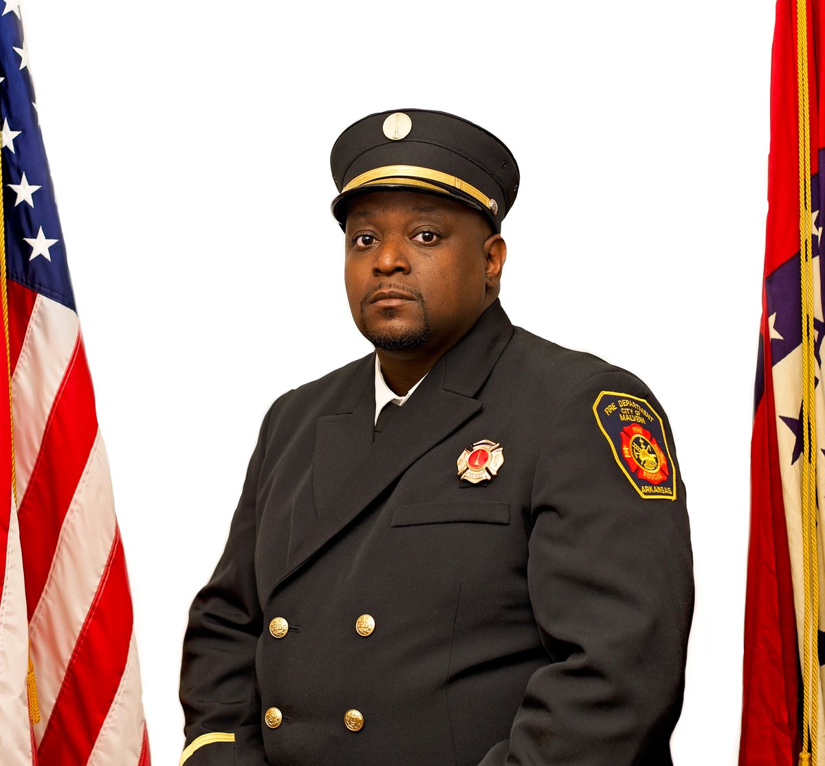 MalvernFD's tweet photo. Today we congratulate Fire Marchal Chat Hart, Jr. on his 23 years of service to the Malvern F.D. and the citizens of Malvern. 

#arkansasfirefighters #yourmalvernfirefighters 
#firedepartment #arkansasfiredepartment https://t.co/lWHpqSTdvf