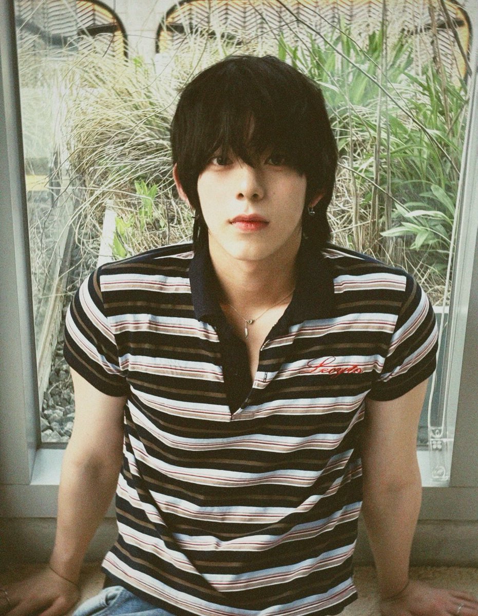 AHOF_official's tweet photo. 사(5)랑(2)해(0)
我愛你💐🐰🍀

#AHOF #아홉 
#CHIHEN #즈언 https://t.co/PDZAjUxeQk