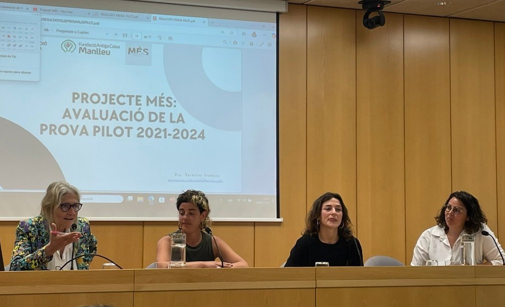 Presentació dels resultats de l’avaluació del projecte de Mentoria professional a l’Educació Secundària (MES) de <a href="/fundacioacm/">@fundacioacm</a> i <a href="/uvic_ucc/">UVic-UCC</a> <a href="/UVic_FETEP/">FETEP - UVic</a>. La mentoria esdevé un suport clau per millorar les trajectòries amb risc d'abandonament escolar prematur youtu.be/-3ttW5bEU9U