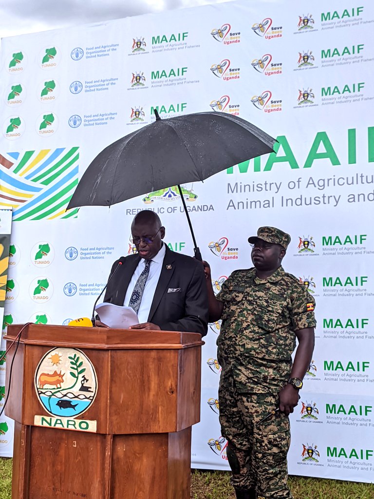 narobiotech's tweet photo. World bee day 20th May held at The National Agricultural Research Laboratories Kawanda.@MAAIF_Uganda @narouganda @Beenetworkintl @icipe https://t.co/9vcAtzvMRA