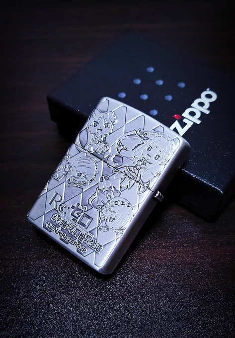 配信で話してた新しいZIPPOライター見て見てっ!!!!!!!推しがいるのっ!!!!!!!!!!!!!!(^o^)かんわい"ぃっ!!!!!!!!!!!!!!!!!!!!! 