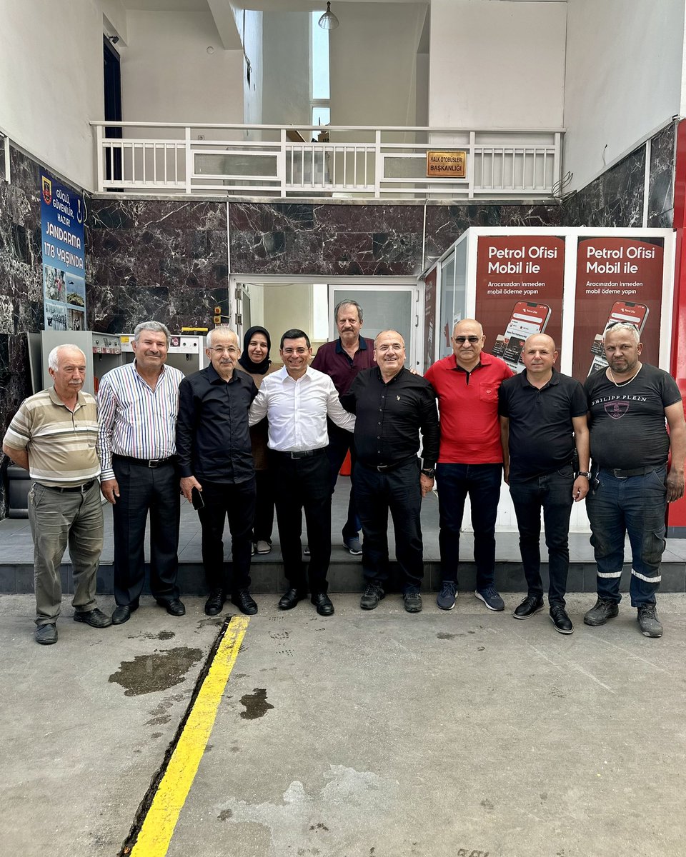 Ulaşım esnafımız, dönemlerimiz boyunca hep en önemli önceliklerimizdendi. Bu güzel günde onların çayını içmeye, onlarla tatlı bir sohbete geldim.