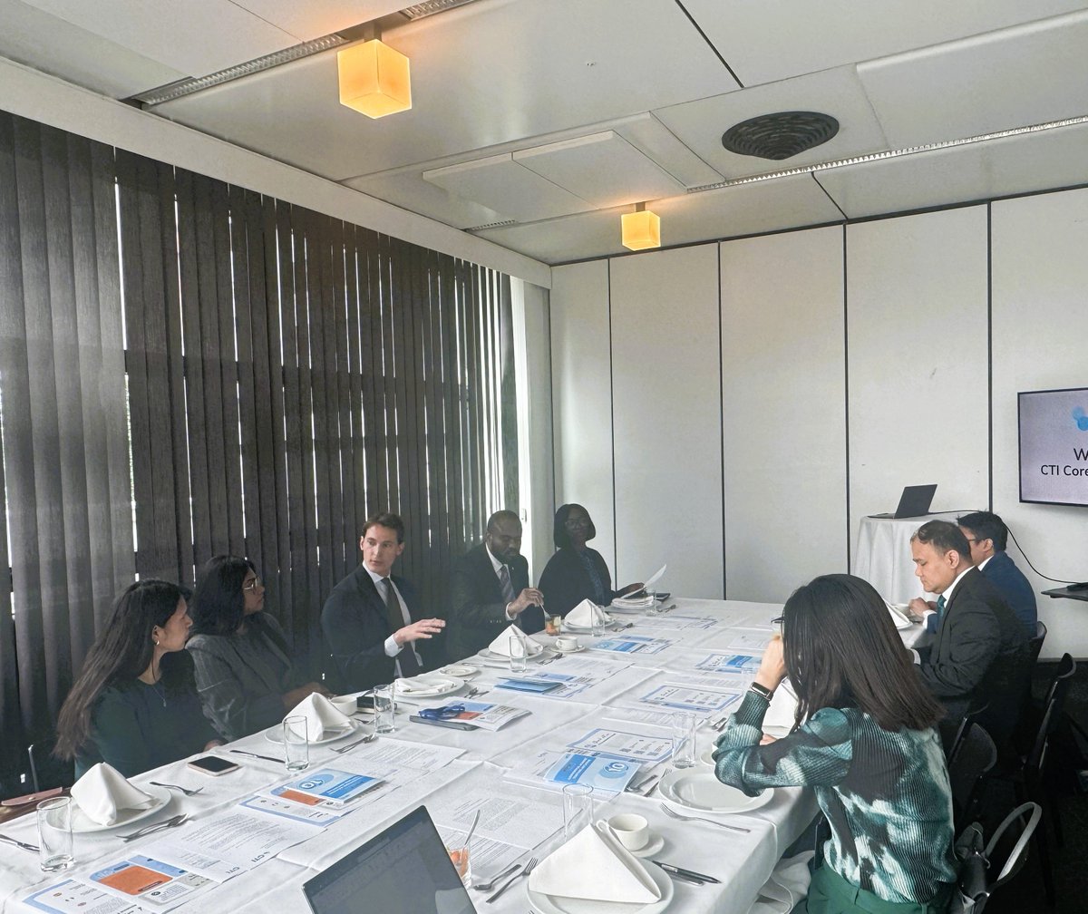 cti_uncat's tweet image. Earlier this morning, CTI was pleased to hold its first gathering of Core Group States  🇨🇱🇩🇰🇬🇭🇮🇩🇲🇦 based in Vienna, hosted by #Denmark.

Fruitful exchange on ways to strengthen CTI&apos;s bilateral/multilateral engagement in Vienna &amp;amp; opportunities for future collaboration!