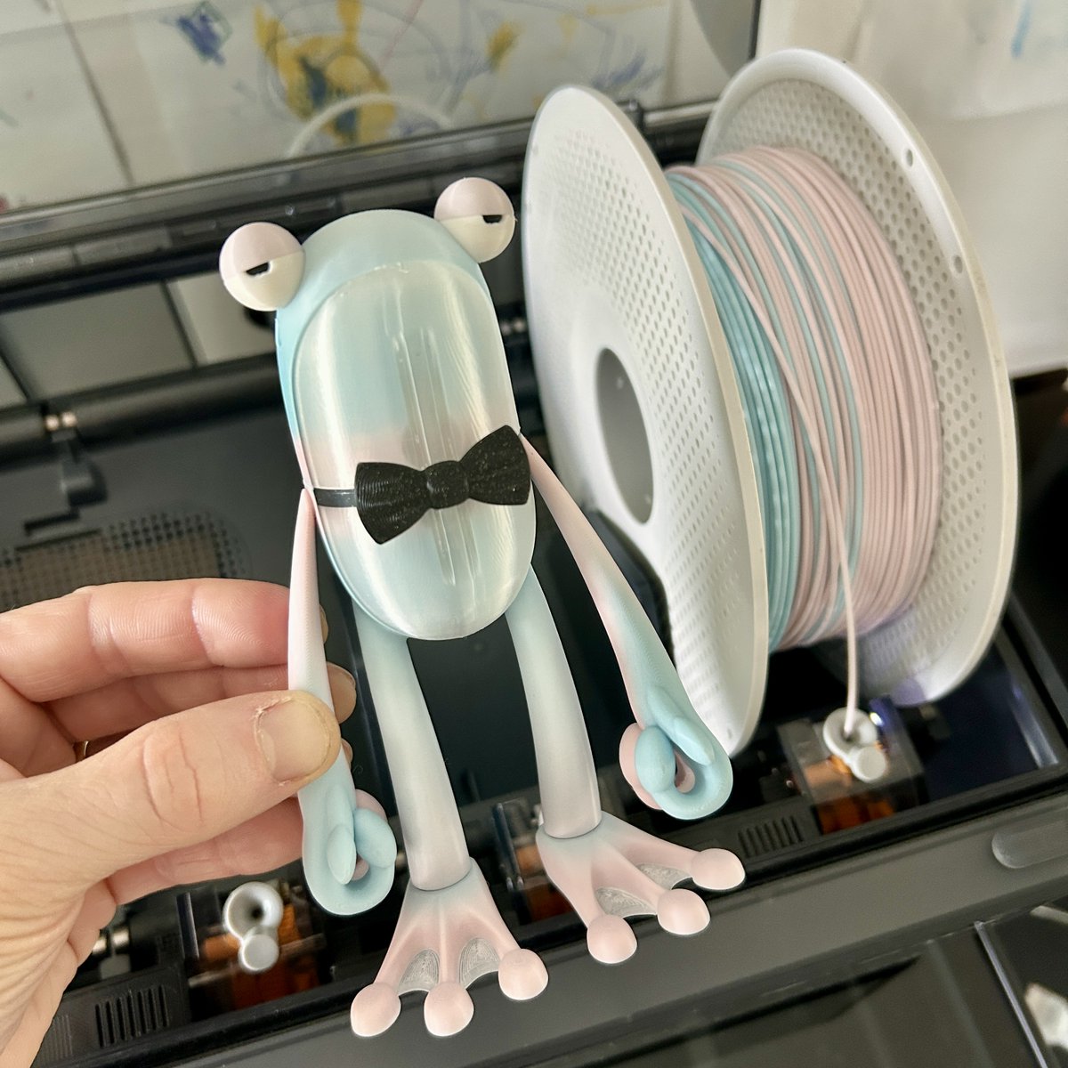 Custom high res frog order with lazy eyes and bowtie ⧓
