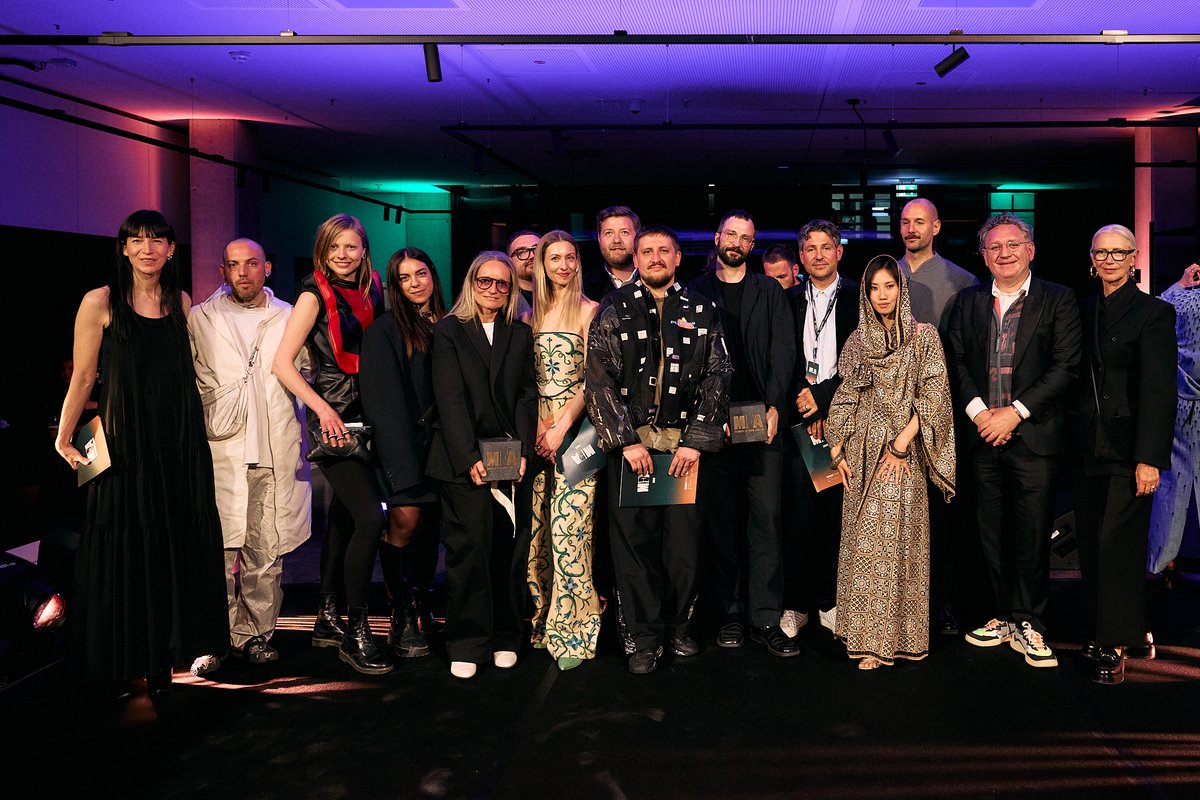 simplifyber tweet media