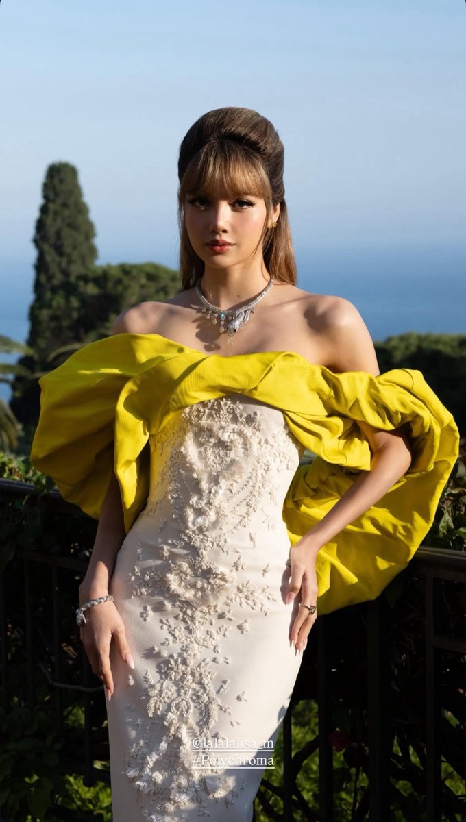 #LISA IG stories ✨

LISA BVLGARI POLYCHROMA #LISAxBvlgariHighJewelry #LISAXBVLGARI