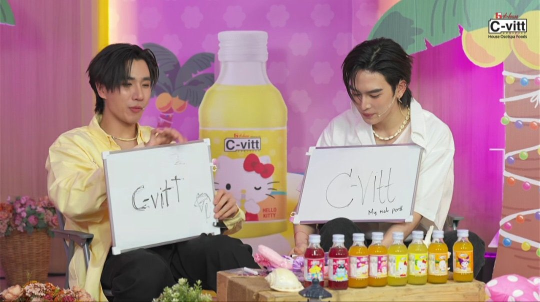 TrendforPS_TH's tweet image. ยอมแค่แซนต้าคนเดียวเท่านั้น ~~~จบ ชนะไปเลย🏆🏆

PERTHSANTA CVITT SANRIO

#CvittxPerthSanta
#Cvitt #Cvitt1000mg #CvittxSanrioCharacters #Cvittเพื่อนซี้คลายร้อน #PerthSanta