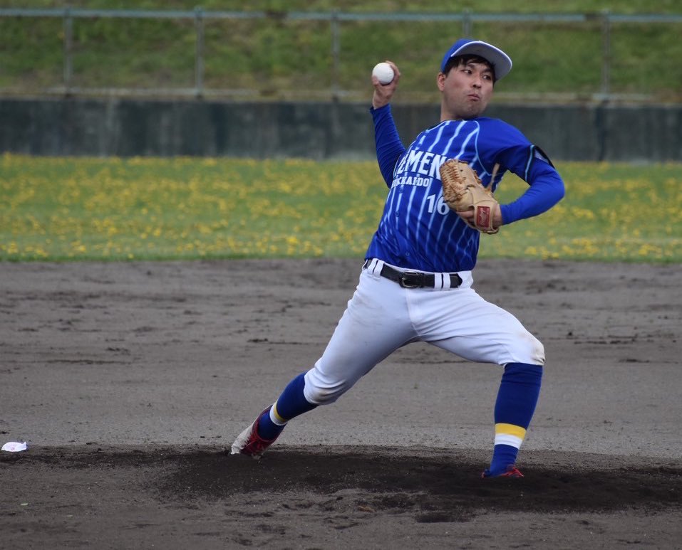Bremens2020's tweet photo. 今回の大会で3試合21イニングをタイブレークでの1失点のみと大健闘した投手陣です👏
来週から始まるリーグ戦でもよろしく頼みます💪
#北海道ブレーメンズ https://t.co/0LtDe696Nu