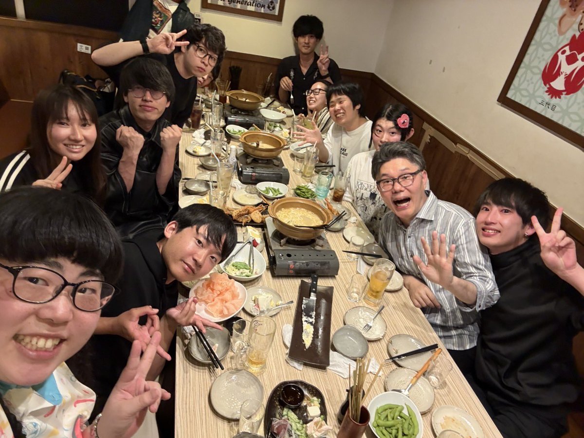 oowatakafumi's tweet image. 東京アナウンス学院の元教え子たちに誕生日を祝っていただきました。50歳になります。果報者です。ありがとうございます。