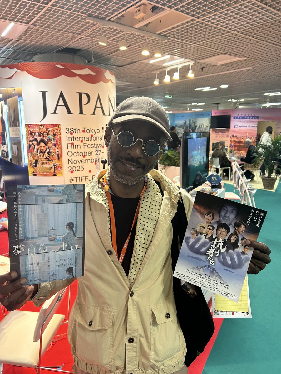 カナダのプロデューサー様より、ポスターデザインを褒めていただきました☺️ ☺️ #Cannes2025 #夢見るペトロ #極主夫道　#抗うものたち