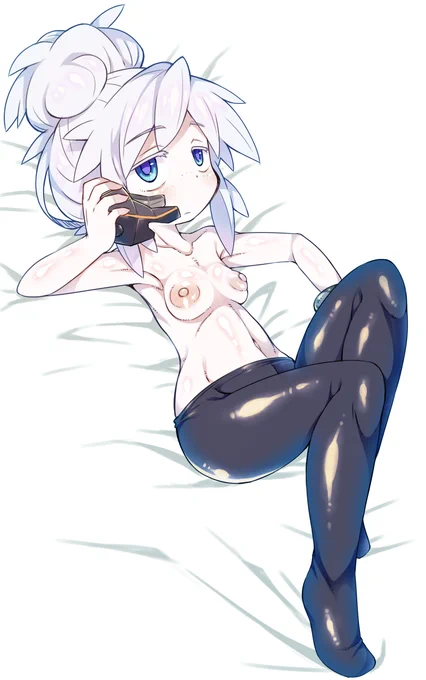 ムラサメ研の被験者はヌードポスターにならないといけない規則があるらしいですね… 