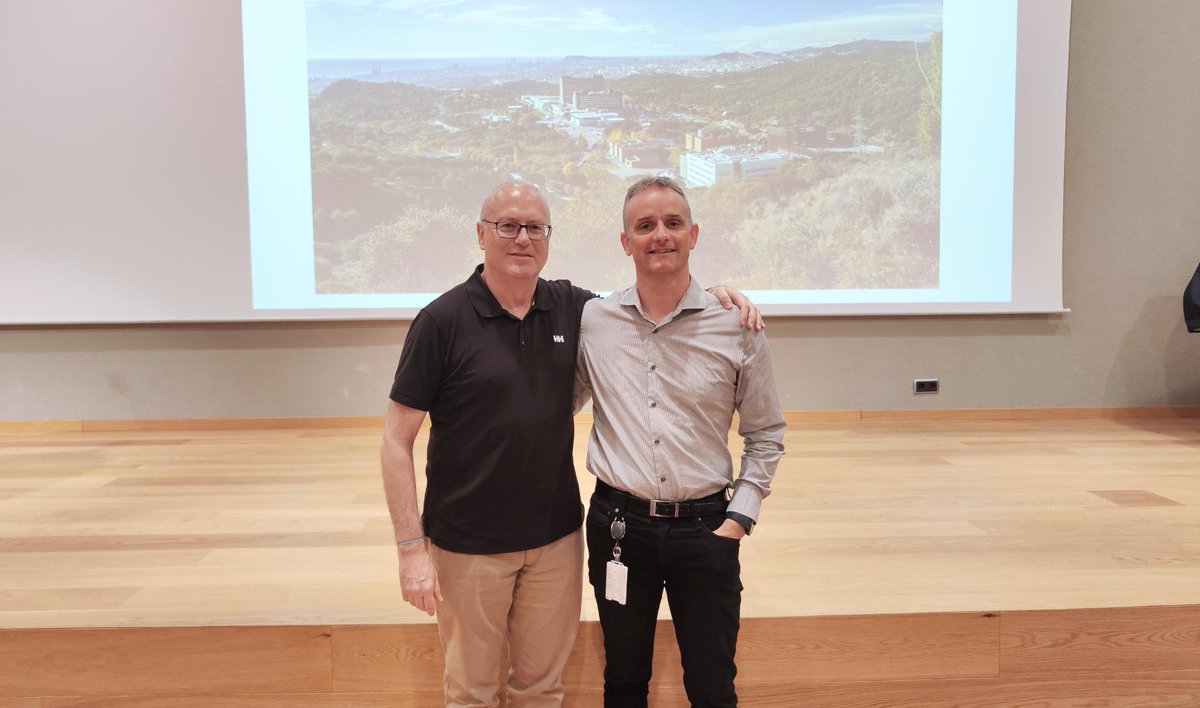 💬🔬 Yesterday we held another inspiring Group Leaders Seminar at the Josep Carreras Institute

Dr <a href="/JTomasNavarro/">J. Tomás Navarro</a> and Dr Gaël Roué (<a href="/roue_s/">Roué Lab</a>) shared deep insights into the biology and treatment of B-Lymphomas 👏

Sharing science is key to moving forward together 🚀