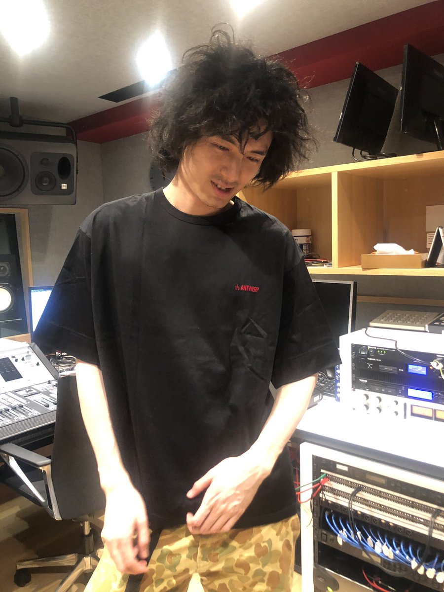fujiikazestaff's tweet photo. 【#藤井風 アプリ】

staff diary 更新しました📝

「HELP EVER HURT NEVER 5周年！」

アプリインストールはこちら▼
https://t.co/j47yFj2BTd https://t.co/uW513Qm6LX
