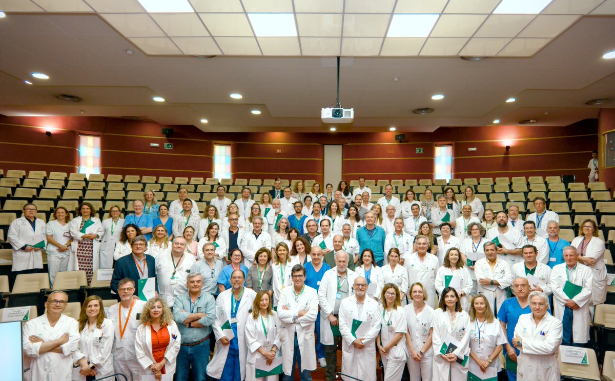 Nuestras Unidades de Gestión Clínica han firmado los Acuerdos de Gestión con la Dirección del 🏥. Como indica nuestra directora gerente se trata de la rúbrica del compromiso de los profesionales para con sus pacientes, su hospital y todo el Sistema Sanitario Público de Andalucía.