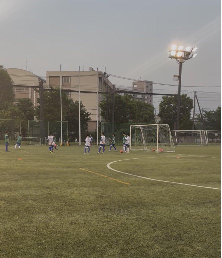 技術の標準装備⚽️
年代が若い程、身につく速度は計り知れない！！
#南葛アカデミー
#u13 
#u14 
#u15