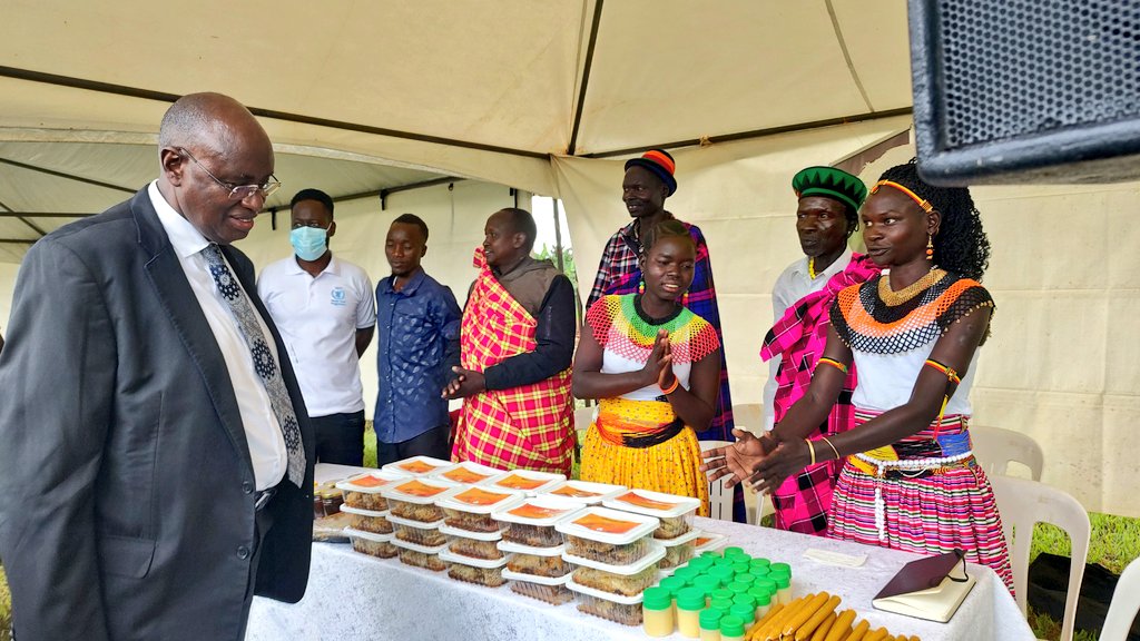narobiotech's tweet photo. Today the Minister of state for livestock in MAAIF Hon.Dr.Rwamirama was the chief guest during the celebration of the 2025 world bee day at NARL Kawanda.@MAAIF_Uganda @narouganda @FAO @emilyarayo @NaLIRRI @TUNADO_Bees @NaroKawanda @icipe https://t.co/wyZlm4MMYU
