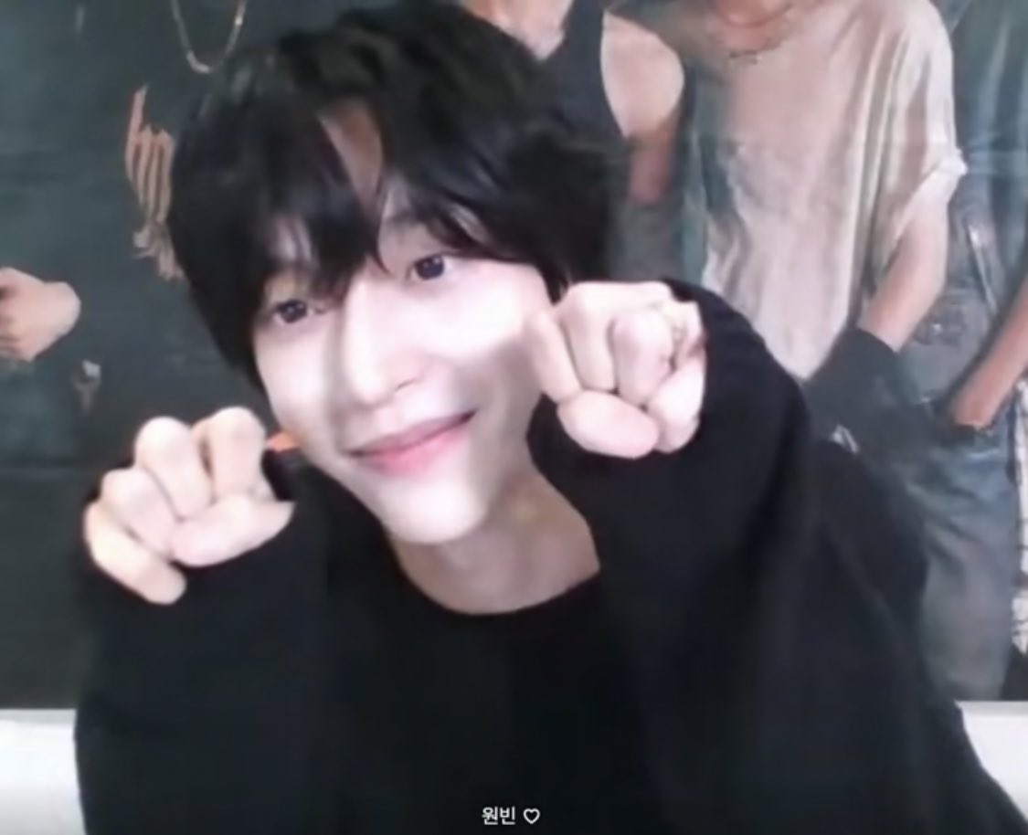 빵 (@_bbini_) on Twitter photo 