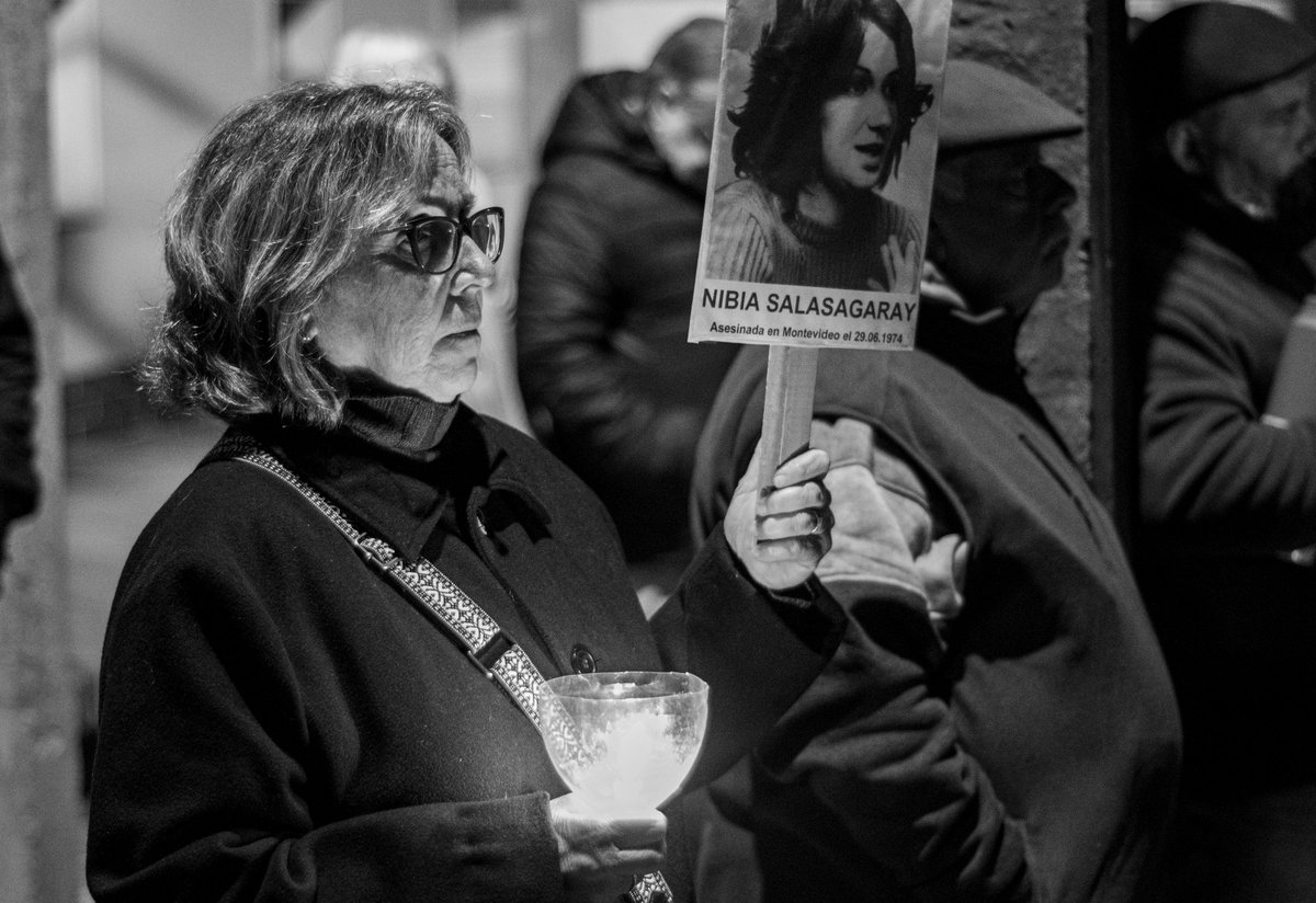 IgnacioDotti's tweet photo. 20 de mayo. Memoria, verdad y justicia. Hoy y siempre.

Foto 1: archivo 2022. Nueva Helvecia
Foto 2: archivo 2023. Colonia del Sacramento
Foto 3: archivo 2023. Marcha del Silencio frente al Batallón 4 de Colonia
Foto 4: archivo 2024. Juan Lacaze

Foto: Ignacio Dotti

@famidesa https://t.co/71ai3upBrt