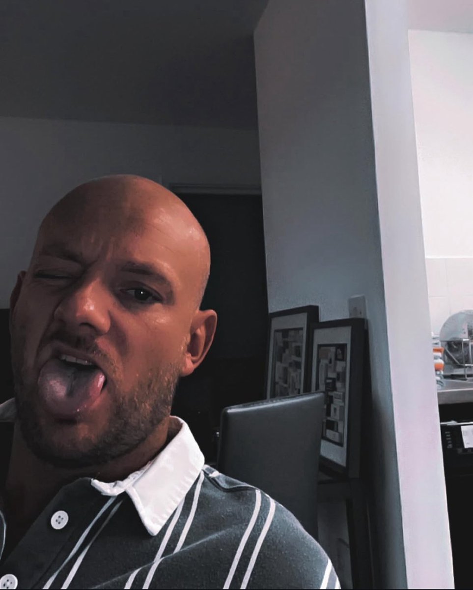 C O N N O R | C L A R K tweet media