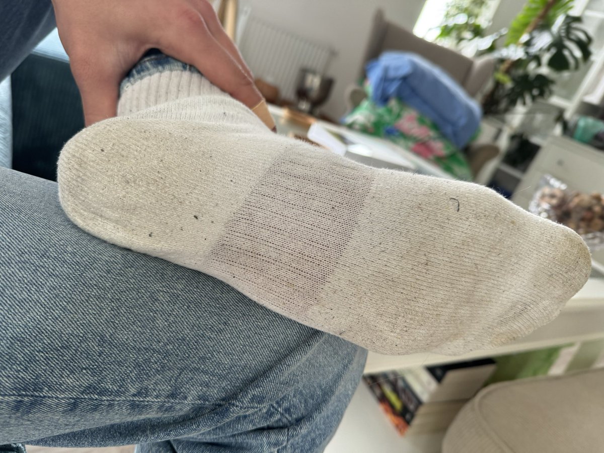 DavosMaster's tweet photo. #footfetısh #footmaster #footfindom
#feetworshi̇p #findommaster
@CashmasterHQ

@promocion_pies

@CashMasterRTs

@RTsubsp

@RT4Kings

@AlphaMaleRTs

@subservealphas

@slave_here

@PromoJacked

@MaleFeetMasters

@RT4MastersBR2

@boylondon2025

@Subforsubs1

@RTSubLeoZ

@JoshFoot3 https://t.co/VeuDqVtAPo
