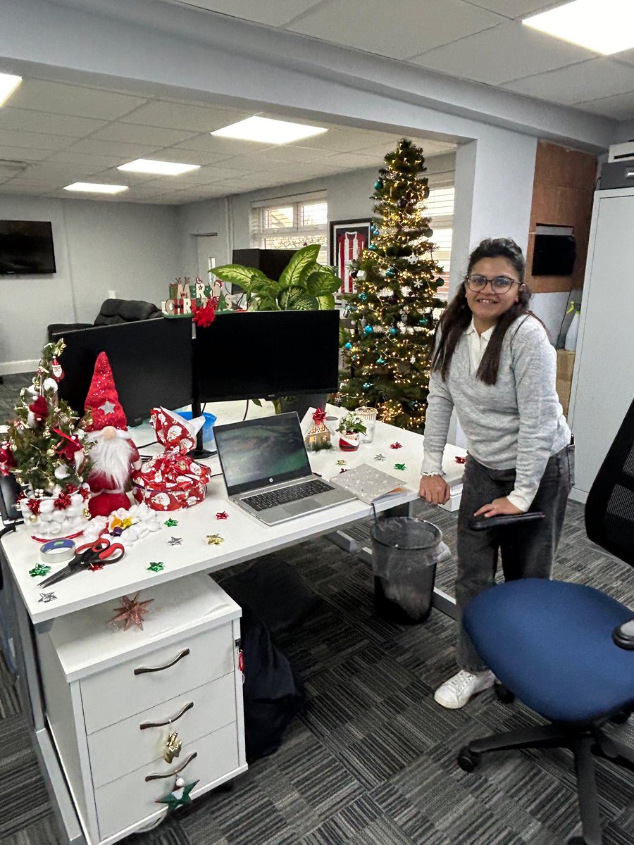 Black & White Bridging tweet media