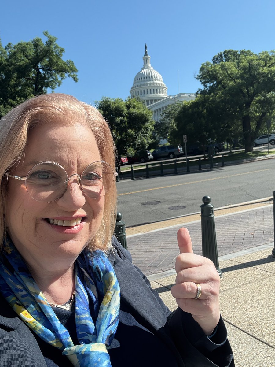 About to join the <a href="/thekimkavin/">Kim Kavin</a> as she gives testimony for Independent Contractors on the #FightForFreelancers