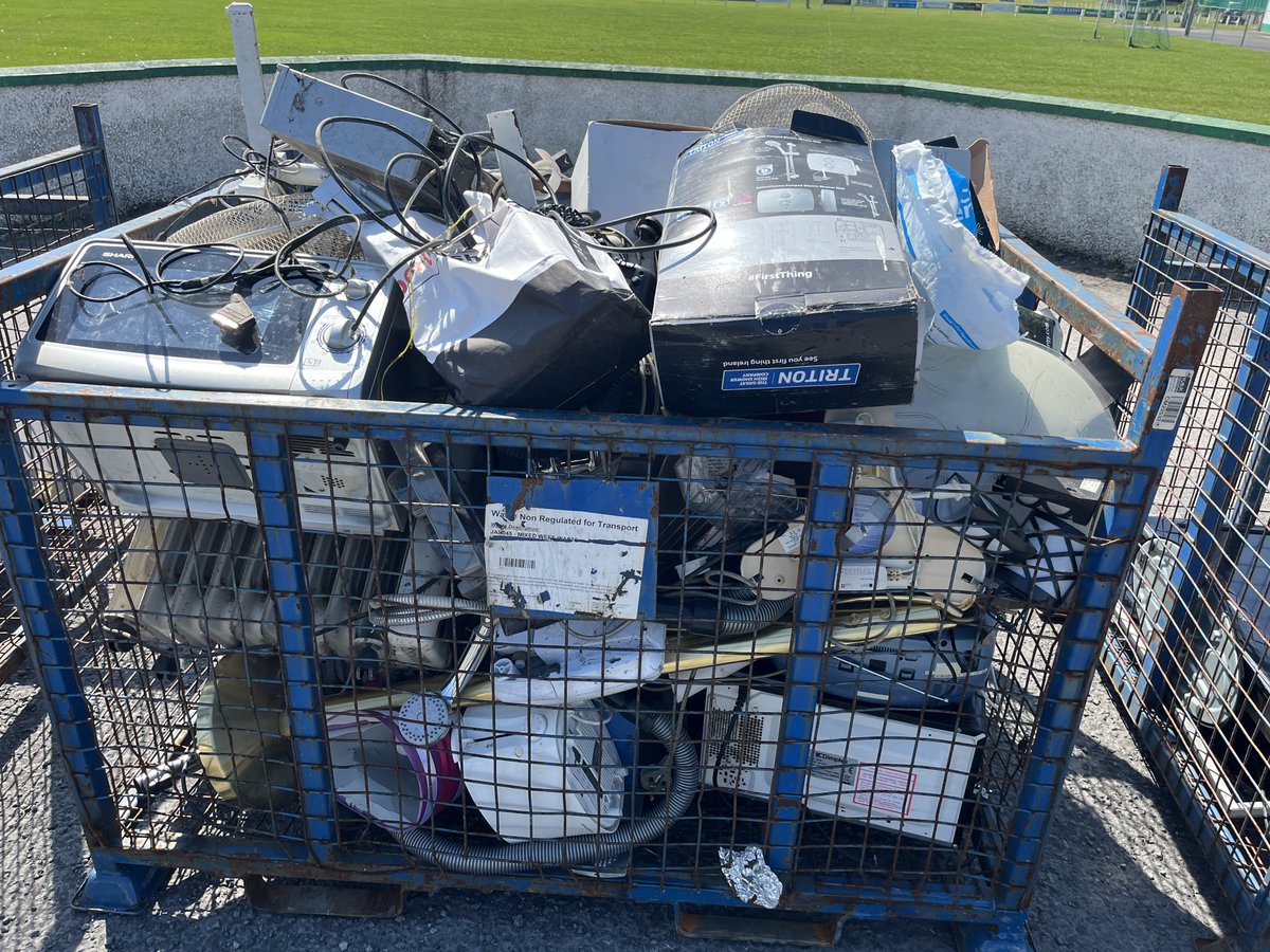 WEEE Ireland (@weeeireland) on Twitter photo Lots of old and broken WEEE lighting and batteries collected for recycling at our FREE Recycling Events last week in #offaly! ♻️ big thanks to @kmkmetals for their hard work at the events, <a href="/offalycoco/">Offaly County Council</a> l for their support and everyone who came out to recycle! 👏 <a href="/MyWasteIreland/">My Waste Ireland</a> Lots of old and broken WEEE lighting and batteries collected for recycling at our FREE Recycling Events last week in #offaly! ♻️ big thanks to @kmkmetals for their hard work at the events, <a href="/offalycoco/">Offaly County Council</a> l for their support and everyone who came out to recycle! 👏 <a href="/MyWasteIreland/">My Waste Ireland</a>