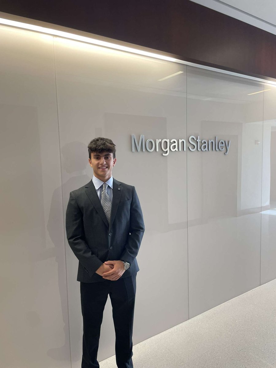 hbertgomez's tweet photo. So proud of @Eric24Gomez_ on his first day as an intern at Morgan Stanley in Coral Gables, Florida. Amazing start and experience at 18 with a top financial services company. Just completed his freshman year at the University of Miami Herbert Business School. 
@BaseballJesuit https://t.co/Hfj2rp6Zg6