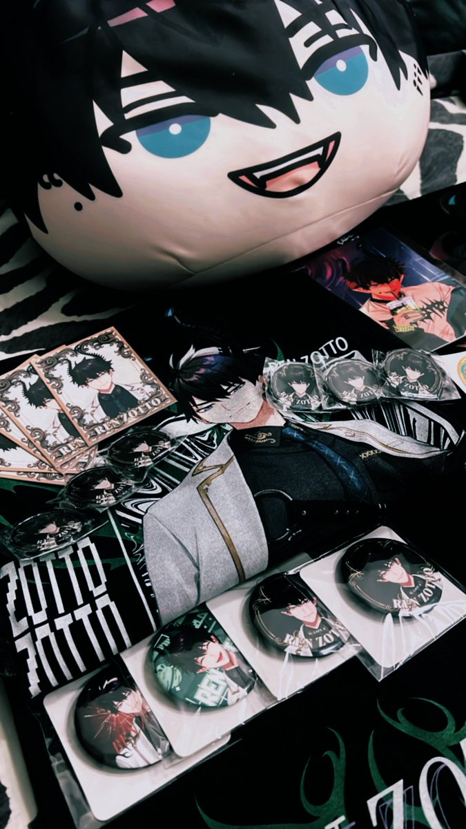 Ren Zotto x Ti. Cafe goods - 
finally arrived 🛸

Thank you <a href="/ywnewn/">Kiara 💤</a> for your help! I can’t get them without you🥹🙌🏼

And <a href="/sakukitsune_430/">saku@雑用</a> <a href="/alcohol613/">Alcohol🍷(酒精/アルコール)</a> <a href="/WanaRu_sheesh/">WanaRuわなる</a> here we goooooo 🫶🏻

Thank u for the generosity of Ti. Cafe too!!👻 

#RenZotto