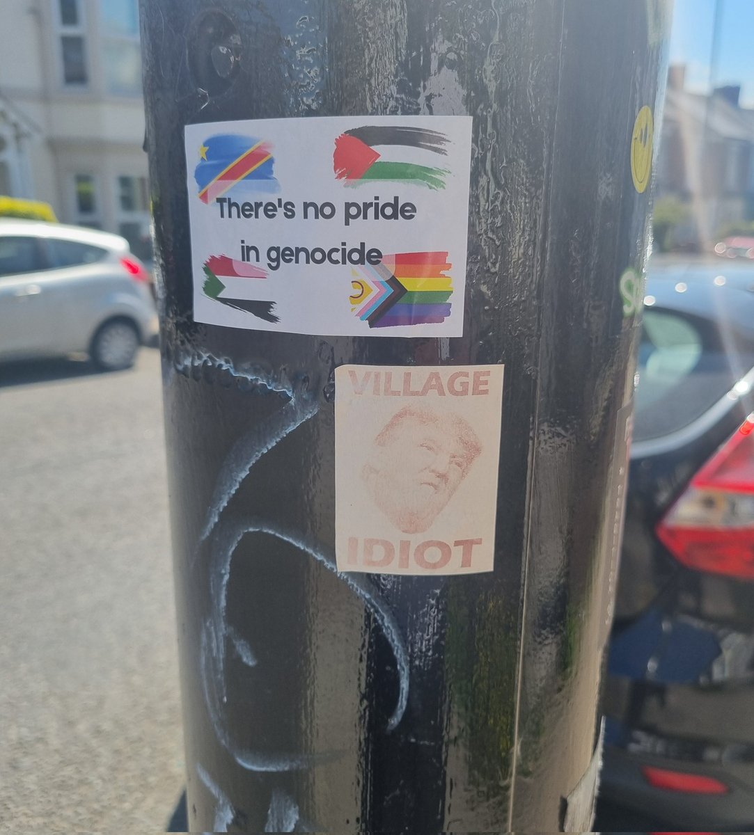 Zerhans3's tweet photo. I found this at Newcastle UK lamppole https://t.co/waCCap2eqX