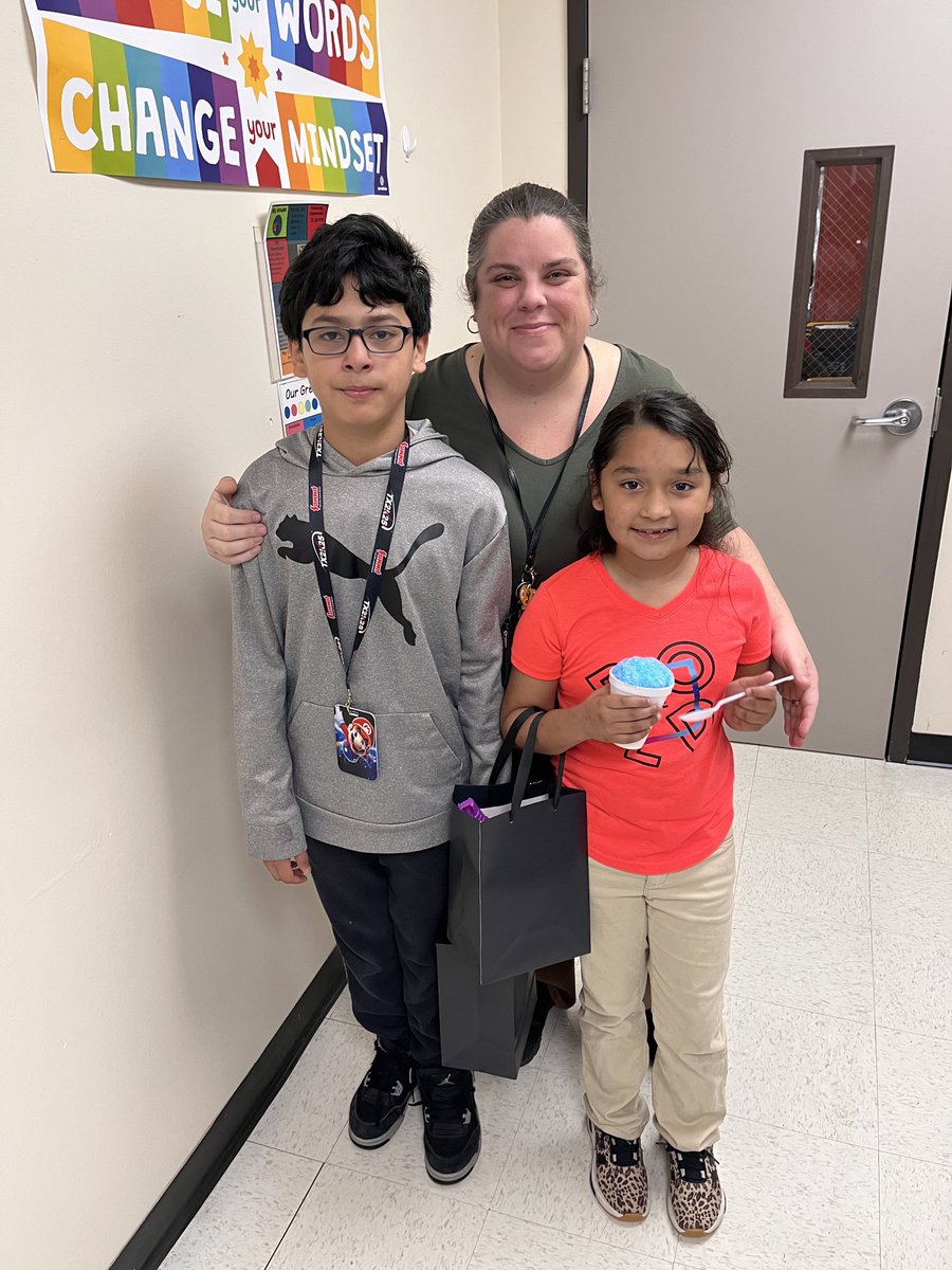 Jessica Jones M.Ed. (@5thgrade_jones) on Twitter photo It's our last SNAPP mingle of the year! I love my buddies so much! <a href="/WorshamES_AISD/">Worsham ACE Elementary School</a> It's our last SNAPP mingle of the year! I love my buddies so much! <a href="/WorshamES_AISD/">Worsham ACE Elementary School</a>