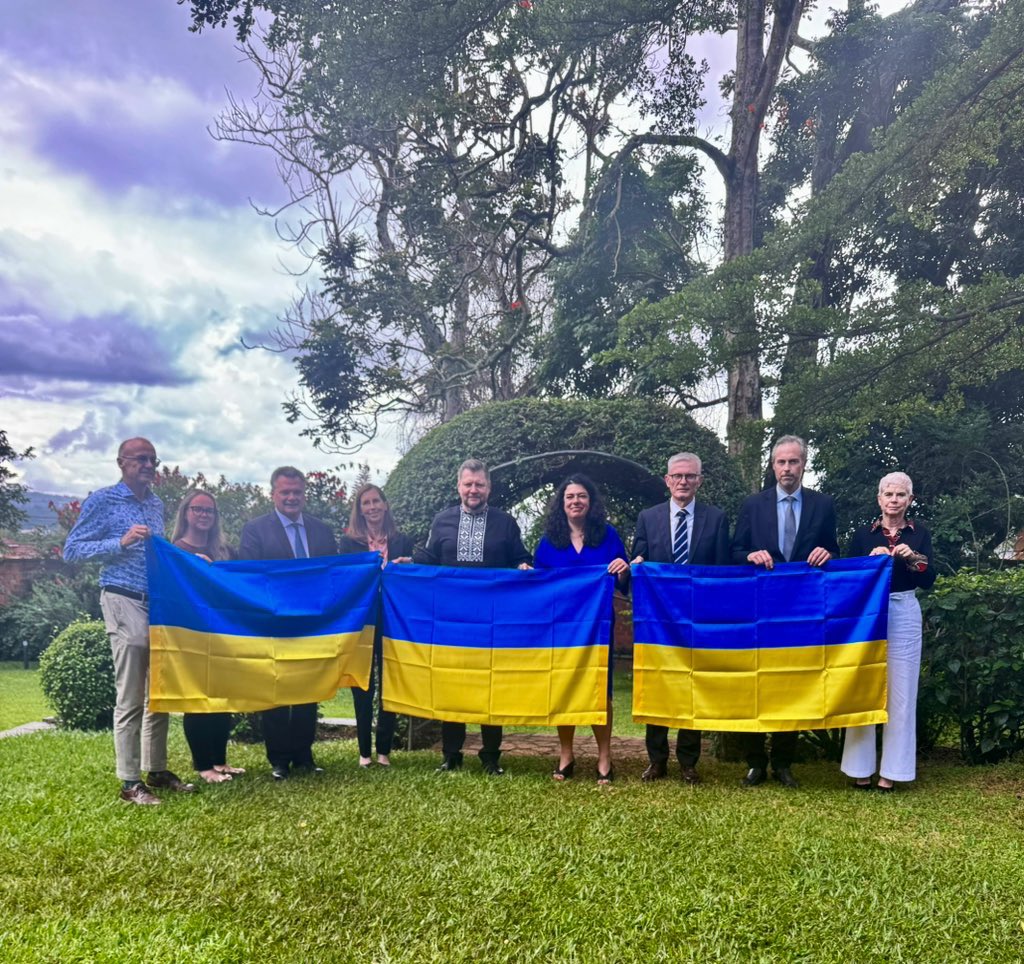 Belen Calvo Uyarra (@belencalvoeu) on Twitter photo #EUinRW welcomed Amb. <a href="/VYatsiuk/">Viacheslav Yatsiuk</a> to Rwanda!
United for a just and lasting peace for Ukraine, vital for lasting security across our continent. For the future we believe in. #EUinRW welcomed Amb. <a href="/VYatsiuk/">Viacheslav Yatsiuk</a> to Rwanda!
United for a just and lasting peace for Ukraine, vital for lasting security across our continent. For the future we believe in.