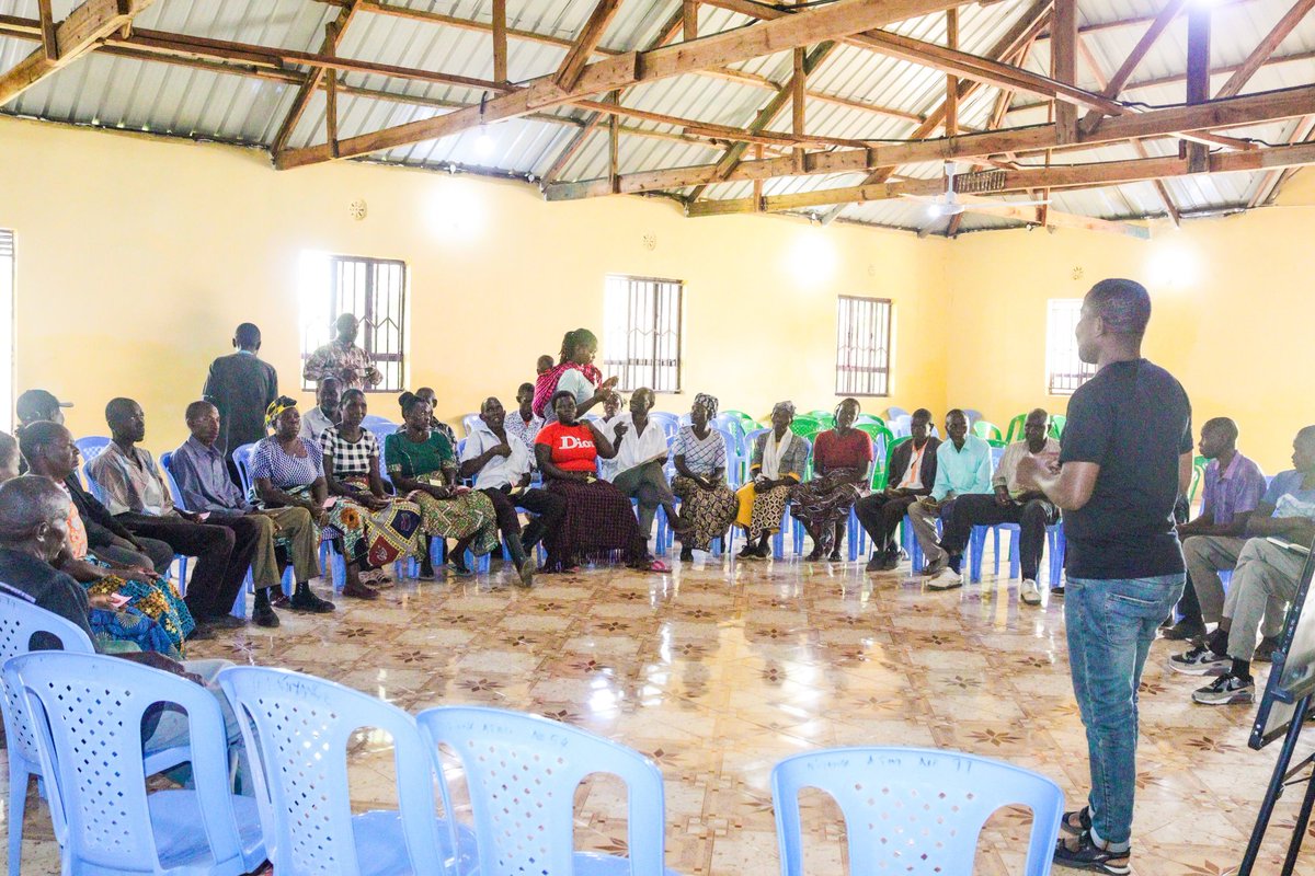 πππ«π«π² ππ°π’ππΒ© (@kerry_mwita) on Twitter photo In partnership with <a href="/TunawezaEmpower/">Tunaweza Empowerment Organization.</a> I officially signed off Your Voice Your Power project, an initiative that built capacity of 130 grassroots citizens of Kuria East & West on constitutional rights, equipping them with skills to promote democratic values & social accountability. In partnership with <a href="/TunawezaEmpower/">Tunaweza Empowerment Organization.</a> I officially signed off Your Voice Your Power project, an initiative that built capacity of 130 grassroots citizens of Kuria East & West on constitutional rights, equipping them with skills to promote democratic values & social accountability.