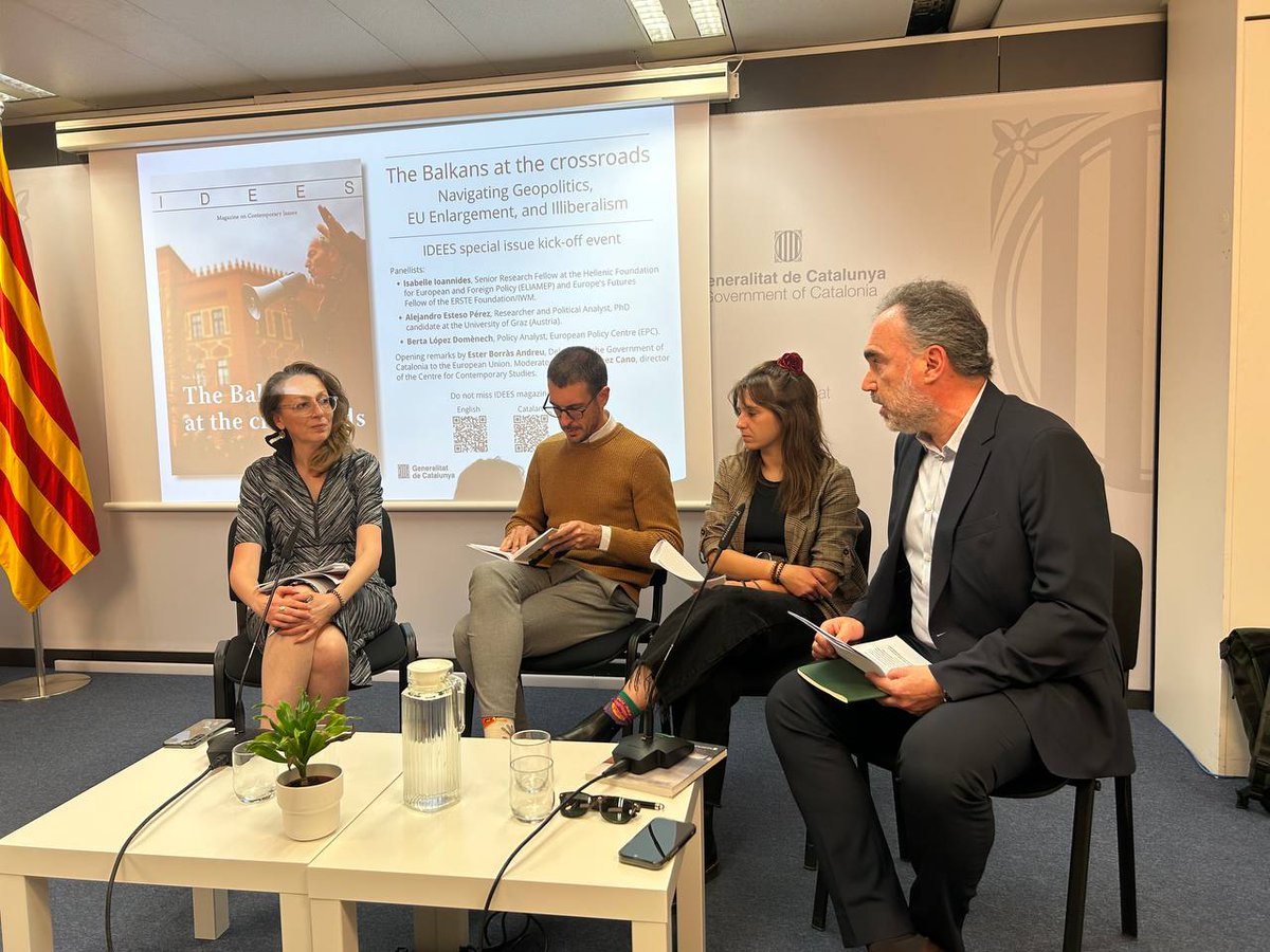 idees_cat's tweet photo. 📸 La Delegació @Catalonia_EU ha acollit aquest dimarts la presentació de l'últim número de la #RevistaIDEES, 'Els Balcans, a la cruïlla', amb Isabelle Ioannides, @aestesop i @bb_erts

Podeu llegir tots els continguts a l'edició digital de la publicació: https://t.co/ePGBvvpu9w https://t.co/v03GEbD65V