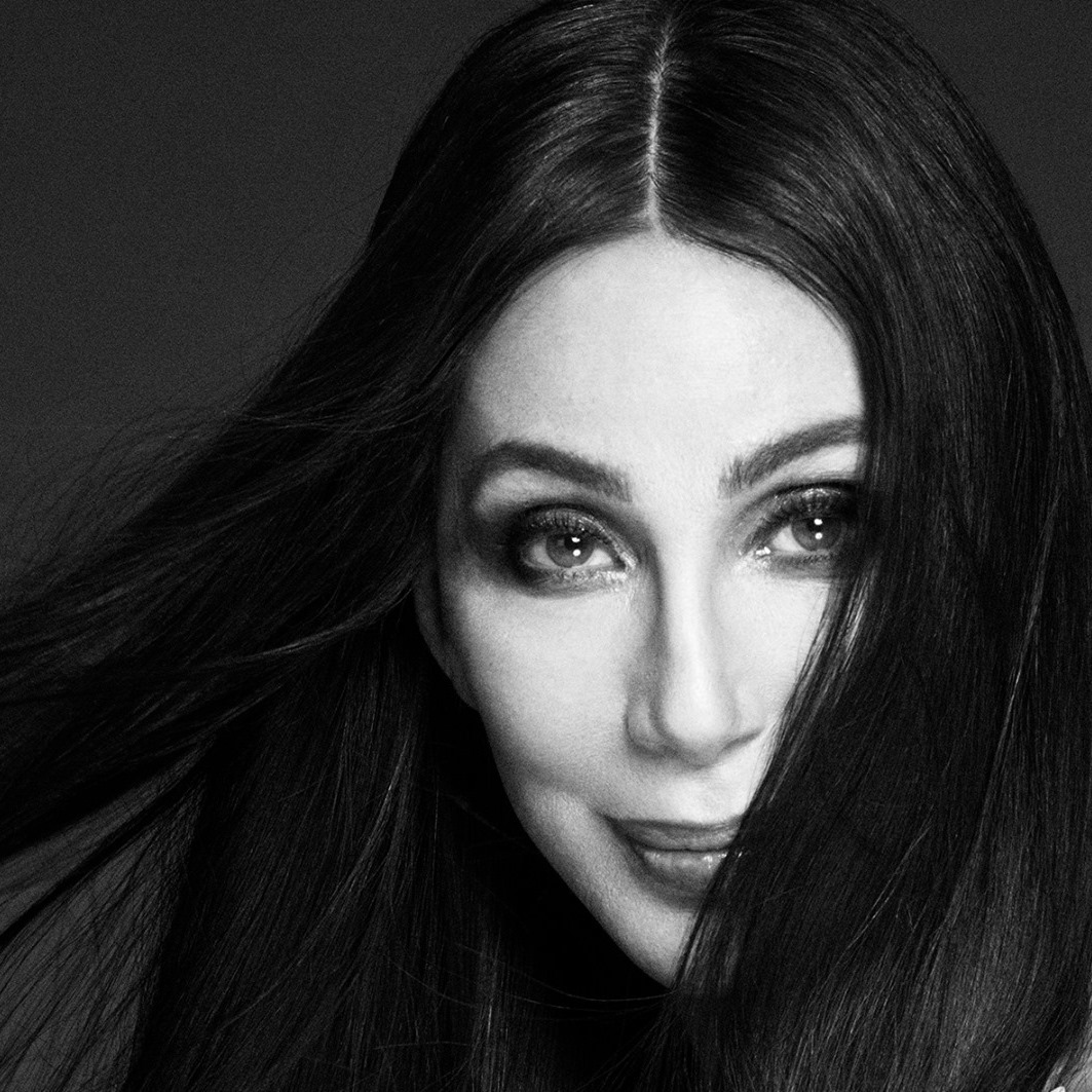 stereocienmx's tweet photo. 🎂 ¡Hoy cumple años CHER! 💖
Una reina del pop, ícono de estilo y voz inolvidable.
¿Cuál es tu canción favorita de ella? 🎶👇

#Cher #FelizCumpleCher #IconoPop #CulturaPop https://t.co/Zqan51sBgq