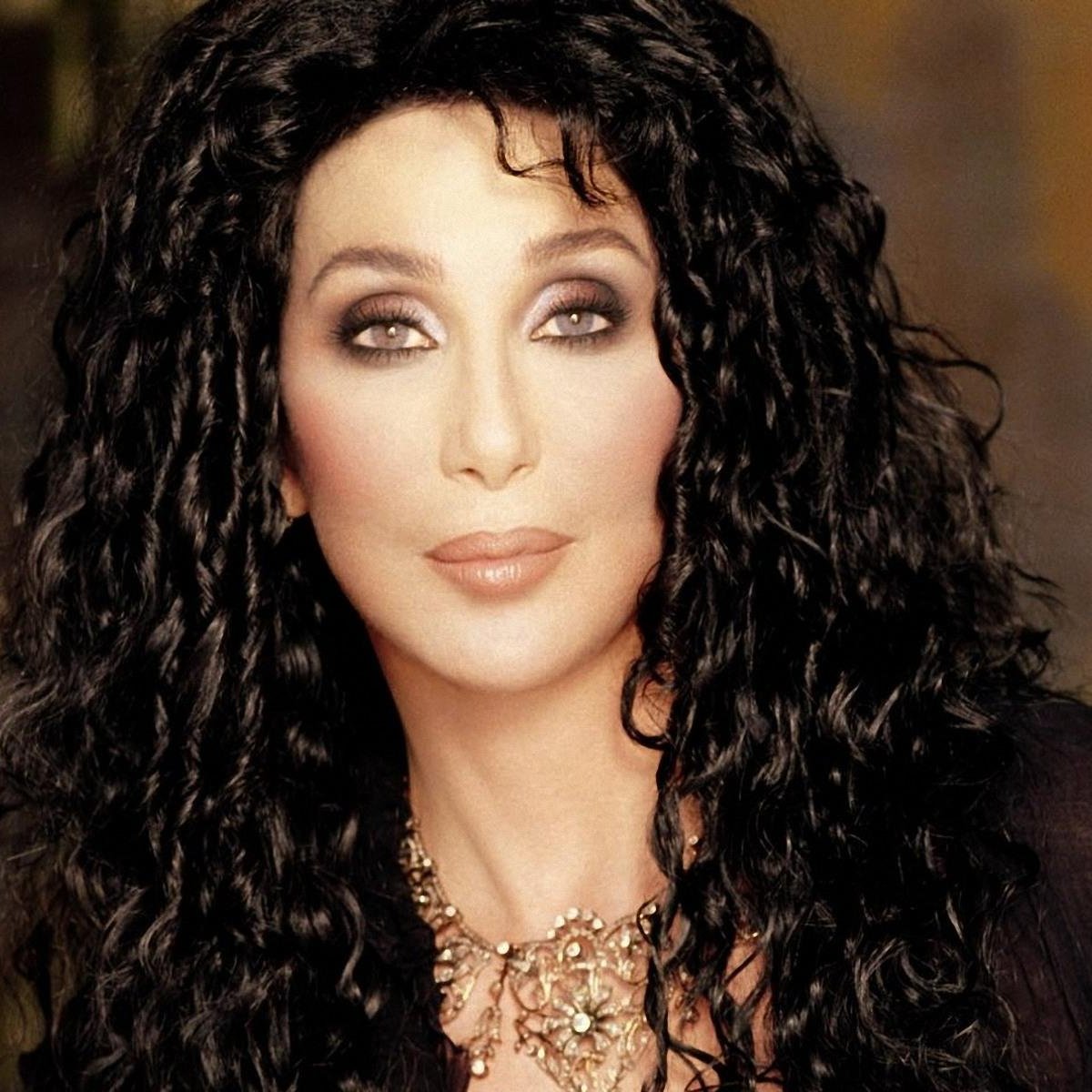 stereocienmx's tweet photo. 🎂 ¡Hoy cumple años CHER! 💖
Una reina del pop, ícono de estilo y voz inolvidable.
¿Cuál es tu canción favorita de ella? 🎶👇

#Cher #FelizCumpleCher #IconoPop #CulturaPop https://t.co/Zqan51sBgq