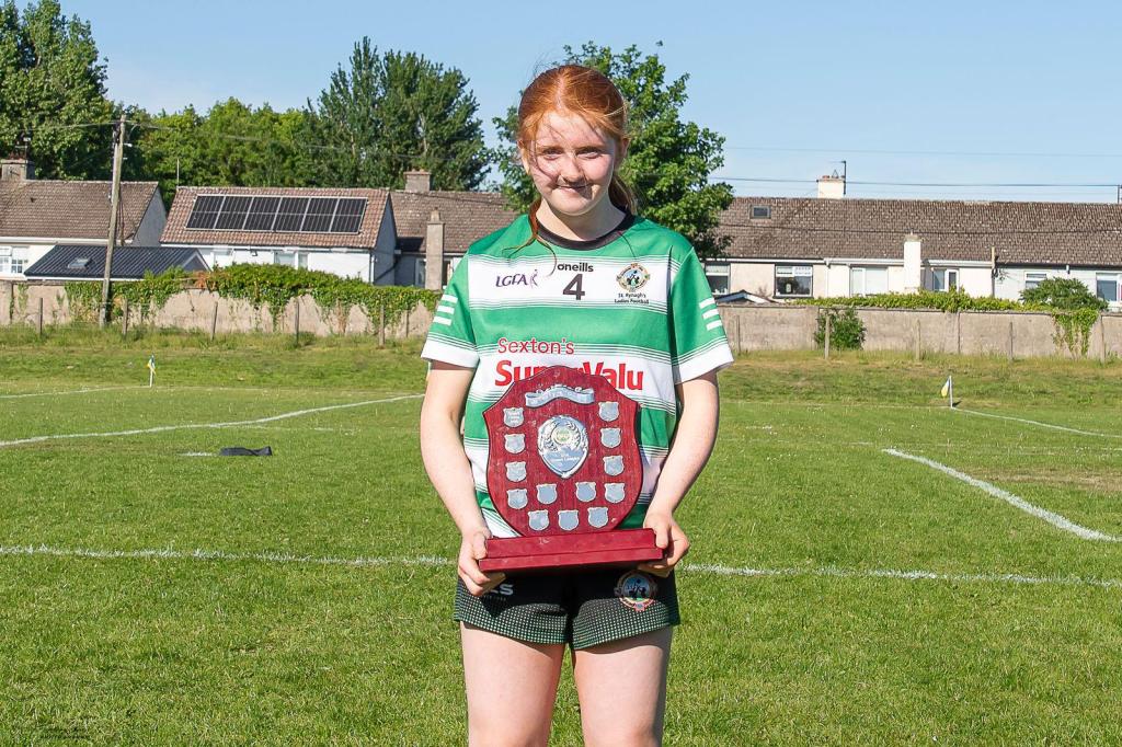 1st Year student Aoife Hennessy was a member of the St Rynagh’s Under-14 football team that secured a league victory on Sunday at Bretland Park. Fellow1st Year Mairead Stephens, also part of the panel, was unfortunately absent on the day due to injury. Well done girls!