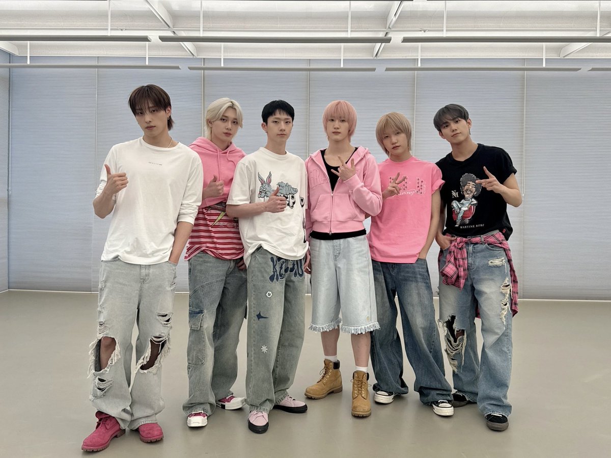 P1H_official's tweet photo. [📸] P1Harmony (피원하모니) 'Pretty Boy' Dance Practice

#P1Harmony #피원하모니 #P1H #DUH #Pretty_Boy #DancePractice https://t.co/dOfVsM9em1