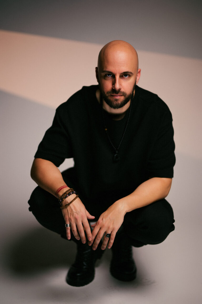 Entrevistamos a <a href="/unermusic/">UNER</a>, uno de los productores y DJs españoles más interesantes de la escena electrónica contemporánea.
beatburguer.com/entrevista-une…