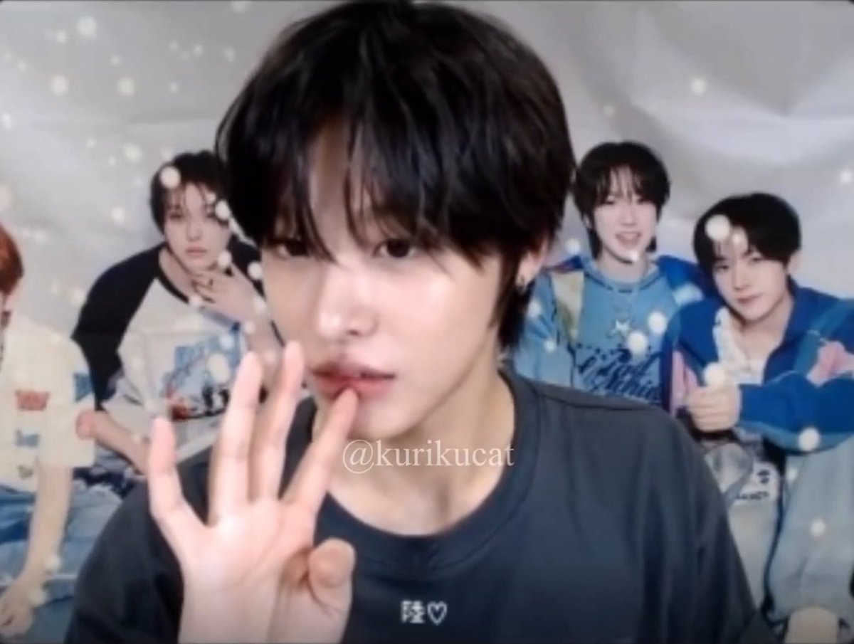 잉~~♡ (@luvs2kuri_) / Posts / X